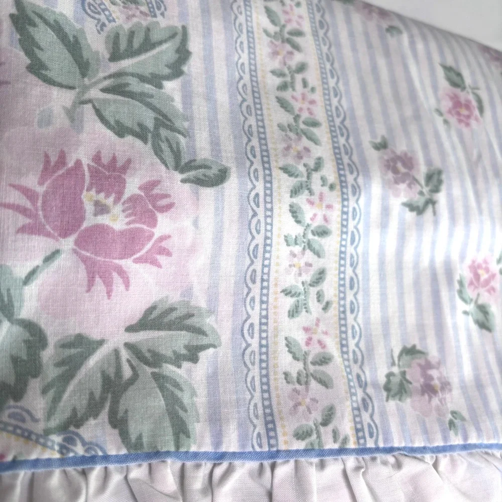 JCPenney Vintage Roses Striped Ruffle Double Full Sheet Set Flat Fitted